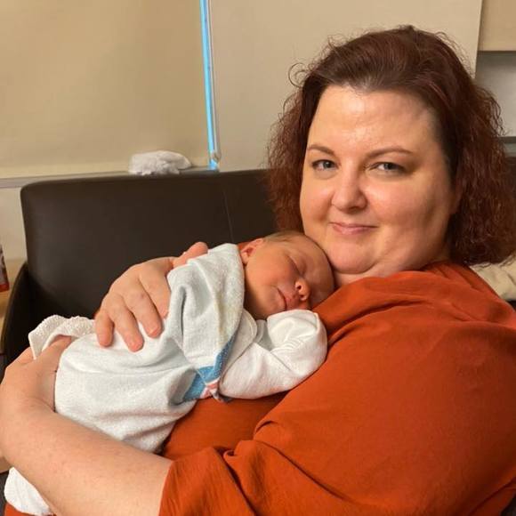 Meet your Posher, Kelli - Picture 1 of 1